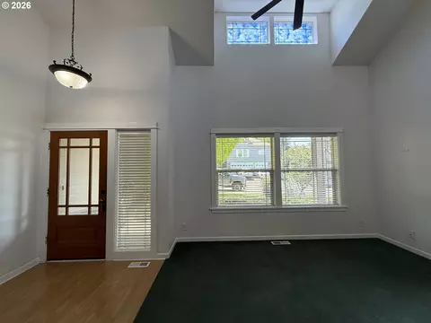 Living - 3408 Ambleside Dr, Springfield, OR 97477 photo 1 of 8