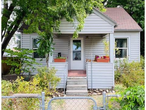 622 SW 3rd St, Pendleton, OR 97801 photo 1