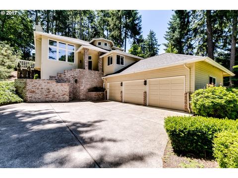 2250 Shields Ave, Eugene, OR 97405 photo 1