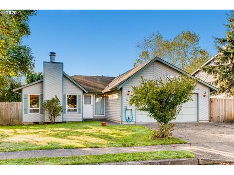 2212 SW 4th St, Gresham, OR 97080 photo 1