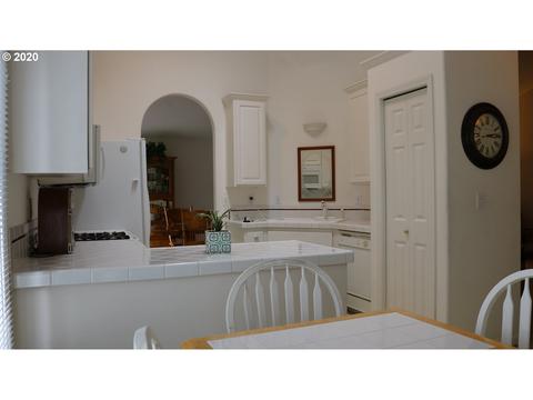 732 Impala Ave, Eugene, OR 97404 photo 15