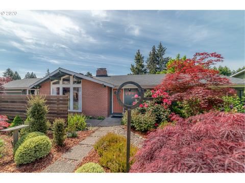 1720 W 34th Ave, Eugene, OR 97405 photo 1