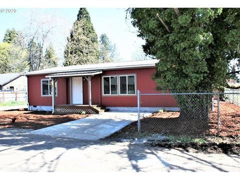 1391 Sunny Dr, Eugene, OR 97404 photo 1