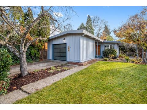 590 W 25th Pl, Eugene, OR 97405 photo 1