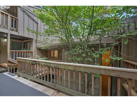 Other - 143 Treehill Loop, Eugene, OR 97405 photo 3 of 9