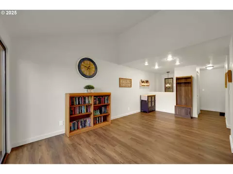 Living - 143 Treehill Loop, Eugene, OR 97405 photo 2 of 9