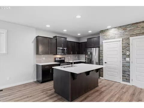 Kitchen - 1508 E 1st, Newberg, OR 97132 photo 1 of 7