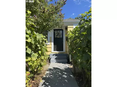 Other - 551 6th St, Springfield, OR 97477 photo 7 of 18