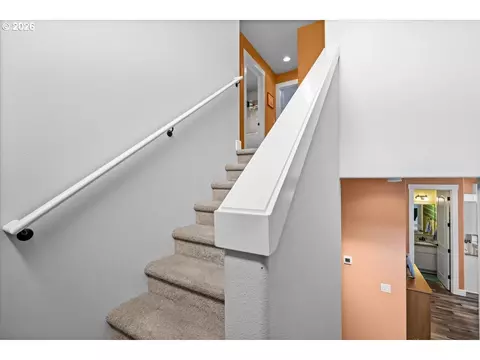 Entry Way - 29800 Riverview Dr, Rainier, OR 97048 photo 2 of 3