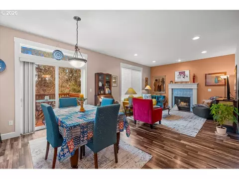 Dining - 29800 Riverview Dr, Rainier, OR 97048 photo 2 of 2