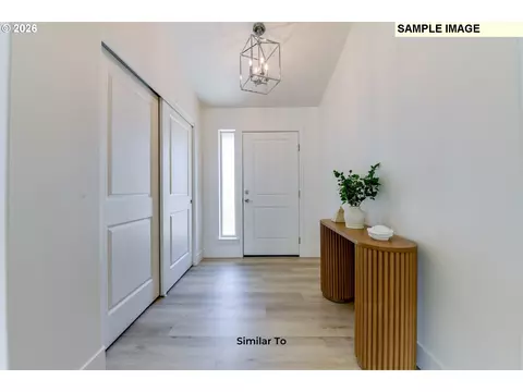 Entry Way - 219 SW Sparrow St, Boardman, OR 97818 photo 1 of 4