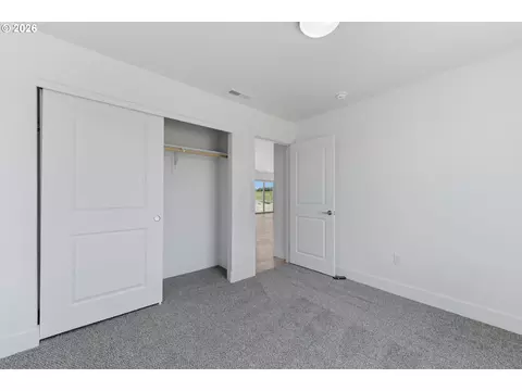Bedroom - 219 SW Sparrow St, Boardman, OR 97818 photo 9 of 9