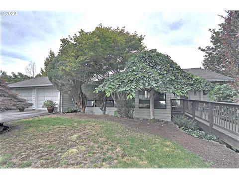 1980 SW Lake Pl, Gresham, OR 97080 photo 1