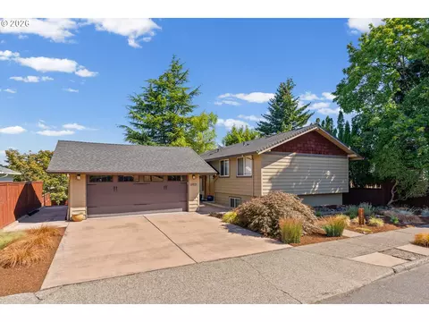 13921 NE Siskiyou Ct, Portland, OR 97230