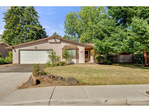 1245 N Maple St, Canby, OR 97013 photo 1