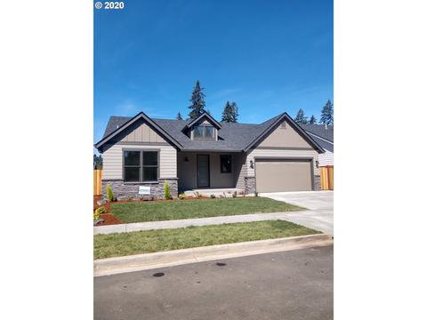 3933 Heather Grove Ln, Eugene, OR 97408 photo 1