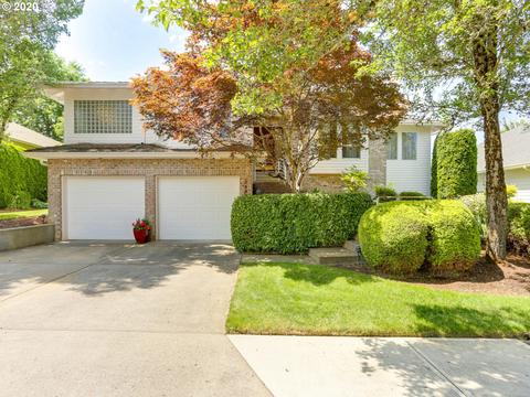 2493 SW Phyllis Dr, Gresham, OR 97080 photo 1