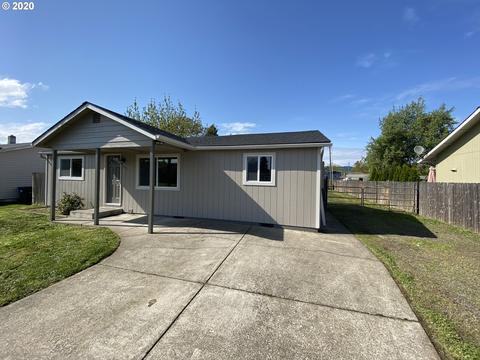 1926 G St, Springfield, OR 97477 photo 1