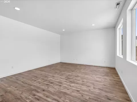 Living - 2452 S Linden St, Cornelius, OR 97113 photo 3 of 3