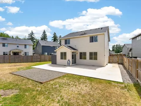 Exterior - 2452 S Linden St, Cornelius, OR 97113 photo 5 of 7
