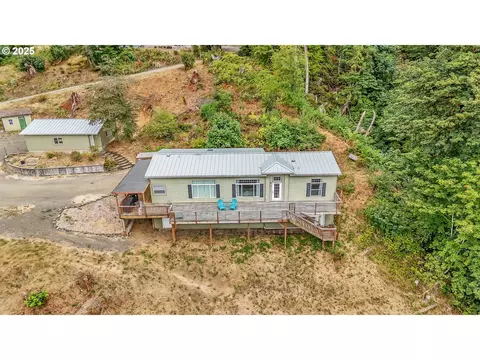 19471 Highway 36, Blachly, OR 97412
