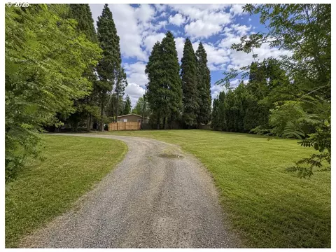 21260 SE Stark St, Gresham, OR 97030 photo 7