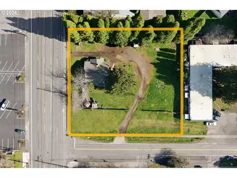 21260 SE Stark St, Gresham, OR 97030