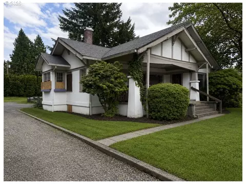 21260 SE Stark St, Gresham, OR 97030 photo 3