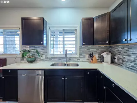 Kitchen - 1214 N Clark St, Cornelius, OR 97113 photo 4 of 4