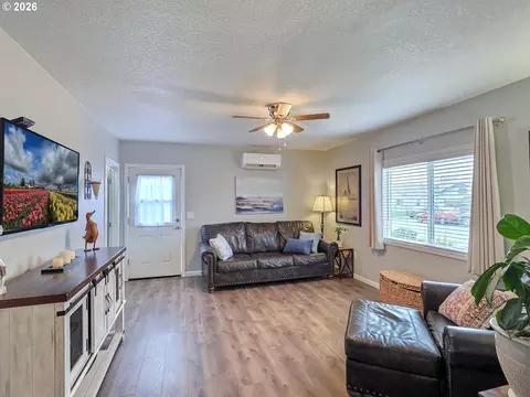 Living - 1214 N Clark St, Cornelius, OR 97113 photo 2 of 2