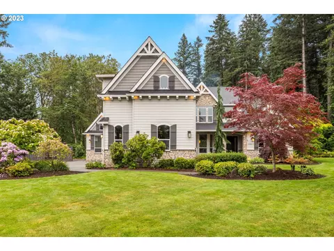 18507 NE 28th St, Vancouver, WA 98682