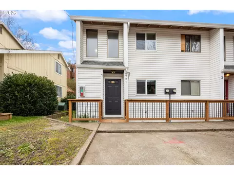 4921 SW 59th Ave #1, Portland, OR 97221