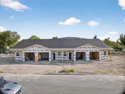 607 Park Springs Ave, Baker City, OR 97814