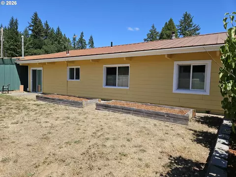 Exterior - 82684 Simonsen Rd, Eugene, OR 97405 photo 10 of 15