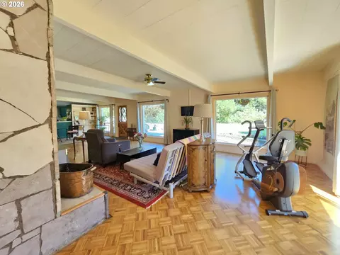 Living - 82684 Simonsen Rd, Eugene, OR 97405 photo 2 of 2
