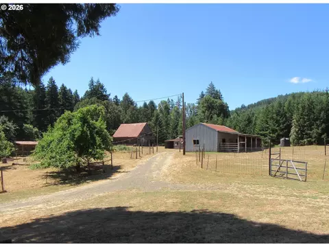 Exterior - 82684 Simonsen Rd, Eugene, OR 97405 photo 3 of 15