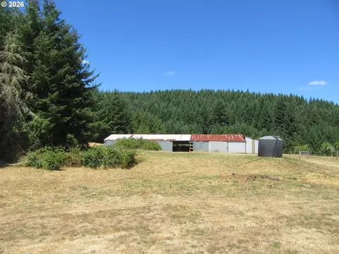 Exterior - 82684 Simonsen Rd, Eugene, OR 97405 photo 8 of 15