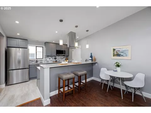 Kitchen - 1205 E Johnson Ct, Newberg, OR 97132 photo 1 of 4