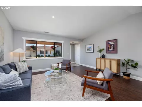 Living - 1205 E Johnson Ct, Newberg, OR 97132 photo 1 of 3