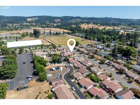 View/Area - 1205 E Johnson Ct, Newberg, OR 97132 photo 3 of 6