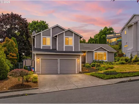 4128 Cloud Dr S, Salem, OR 97302