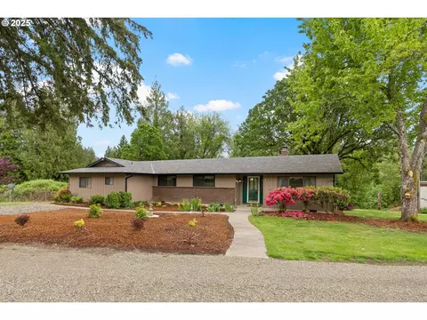 13150 S Freeman Rd, Mulino, OR 97042