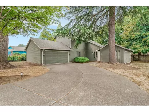 151 NE Shannon St, Hillsboro, OR 97124