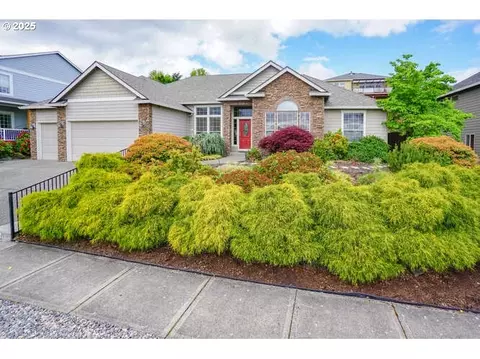 171 N X St, Washougal, WA 98671