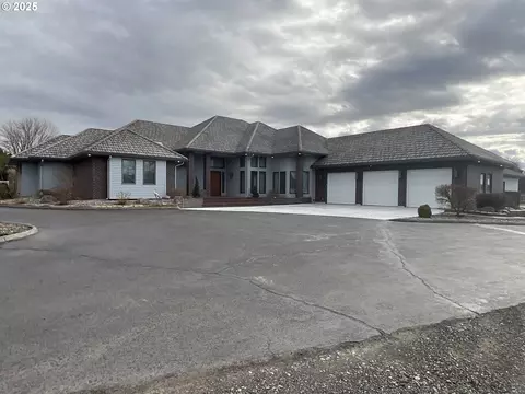 240 E Mckinney Ave, Hermiston, OR 97838