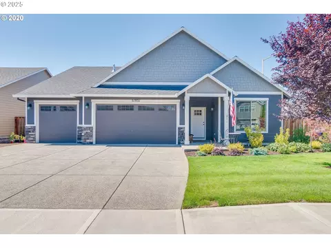 51931 SE 9th St, Scappoose, OR 97056