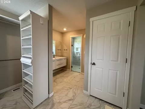 Other - 924 SW 33rd St, Pendleton, OR 97801 photo 1 of 7
