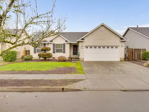 1443 NW Chardonnay Dr, Mcminnville, OR 97128