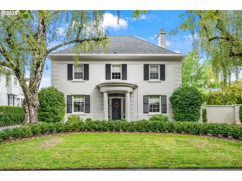 6428 SE Reed College Pl, Portland, OR 97202