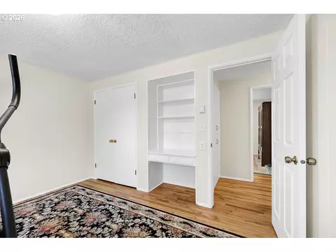 Bedroom - 3295 Potter St, Eugene, OR 97405 photo 3 of 3